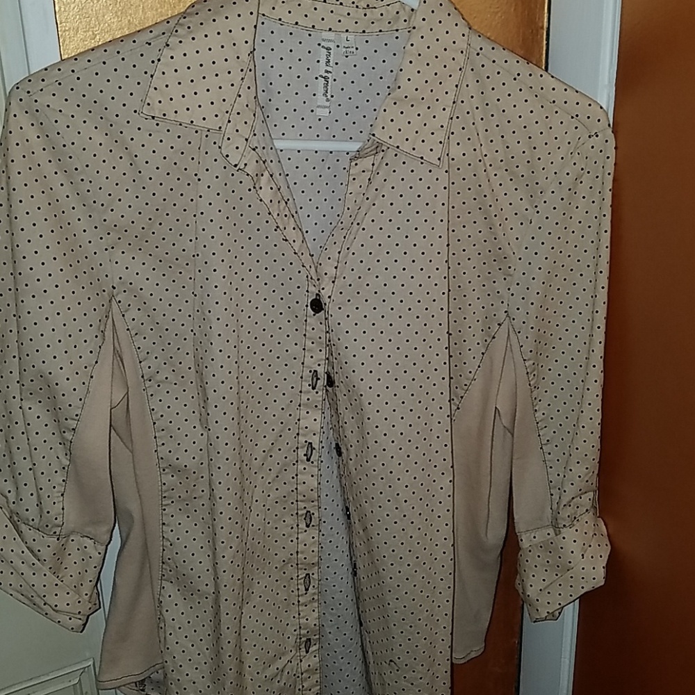 Shirts - Picture 3 of 3